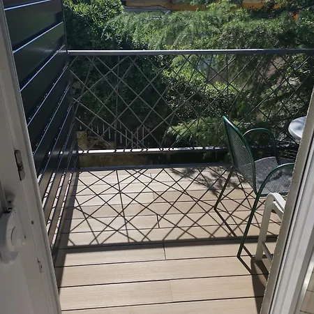 New Modern Deluxe Apartmens Domo * Baška Voda